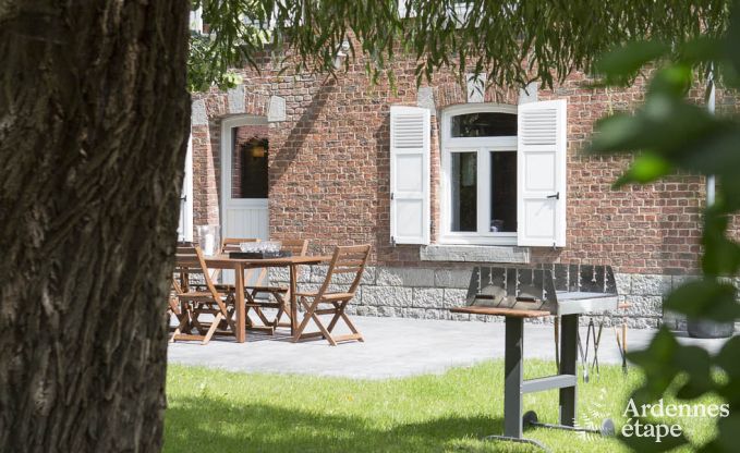 4,5-Sterne-Ferienhaus in altem Bauernhaus für 14 Personen bei Rochefort