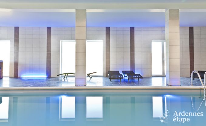 Barrierefreie Luxusvilla mit Schwimmbad für 48 Personen in Rochefort