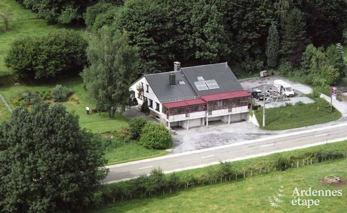 3,5-Sterne-Ferienwohnung für Gruppen bis 30 Personen in Saint-Hubert