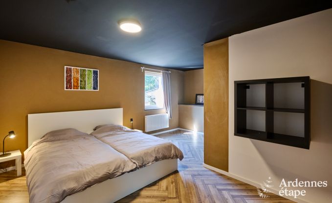 Ger�umiges Ferienhaus Saint-Vith f�r 23 Personen mit 6 Schlafzimmern, Sauna und gro�em Garten