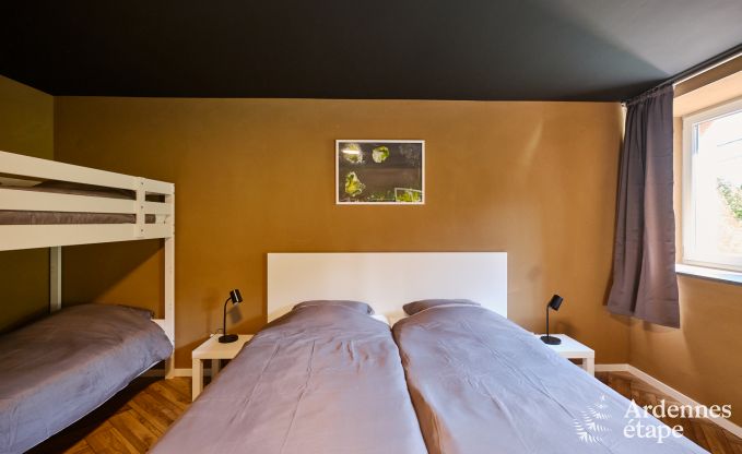 Ger�umiges Ferienhaus Saint-Vith f�r 23 Personen mit 6 Schlafzimmern, Sauna und gro�em Garten