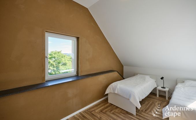 Ger�umiges Ferienhaus Saint-Vith f�r 23 Personen mit 6 Schlafzimmern, Sauna und gro�em Garten