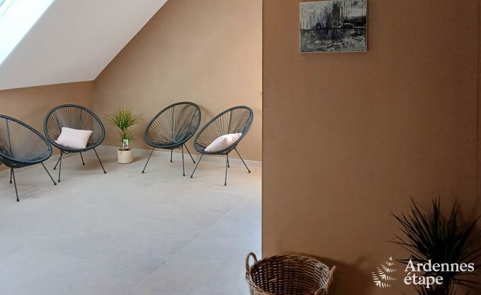 Ger�umiges Ferienhaus Saint-Vith f�r 23 Personen mit 6 Schlafzimmern, Sauna und gro�em Garten