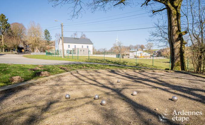 Luxurise und hundefreundliche Ferienwohnung mit Pool in Sainte-Ode, Ardennen