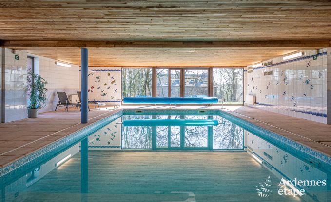 Gemtliches Ferienhaus mit Pool in Sainte-Ode, Ardennen