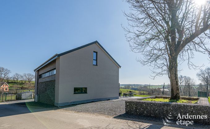 Gemtliches Familienferienhaus mit Pool in Sainte-Ode, Ardennen