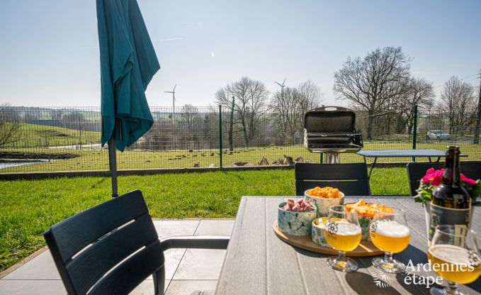 Gemtliches Familienferienhaus mit Pool in Sainte-Ode, Ardennen