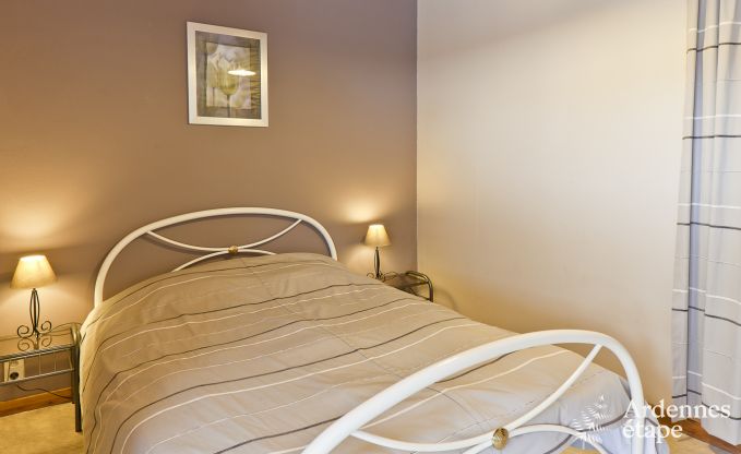 Historisches Schloss in Sainte-Ode f�r 46 Personen, mit Schwimmbad