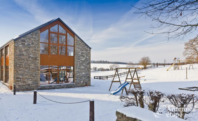 Historisches Schloss in Sainte-Ode f�r 46 Personen, mit Schwimmbad