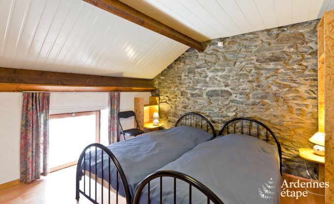 Historisches Schloss in Sainte-Ode f�r 46 Personen, mit Schwimmbad