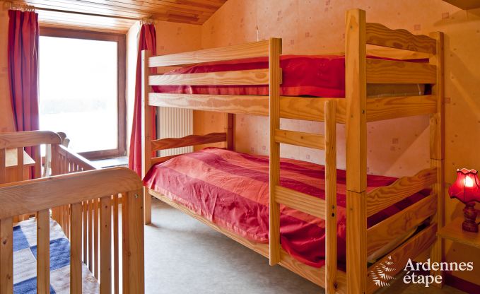 Historisches Schloss in Sainte-Ode f�r 46 Personen, mit Schwimmbad