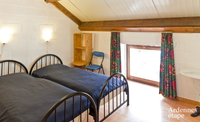 Historisches Schloss in Sainte-Ode f�r 46 Personen, mit Schwimmbad