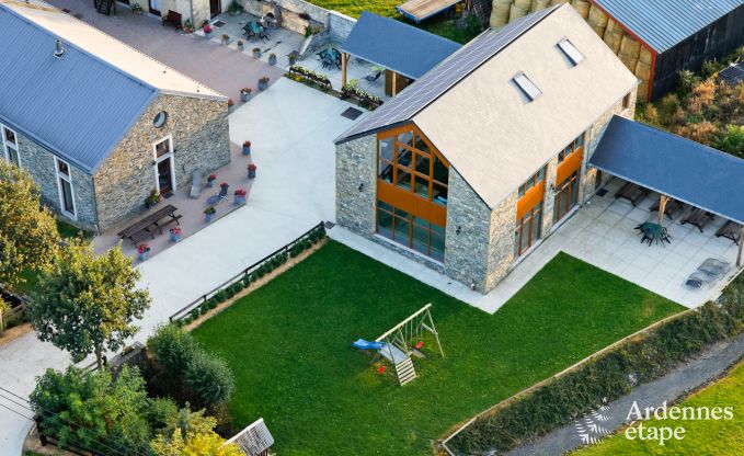 Historisches Schloss in Sainte-Ode f�r 46 Personen, mit Schwimmbad