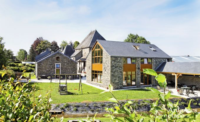 Historisches Schloss in Sainte-Ode f�r 46 Personen, mit Schwimmbad