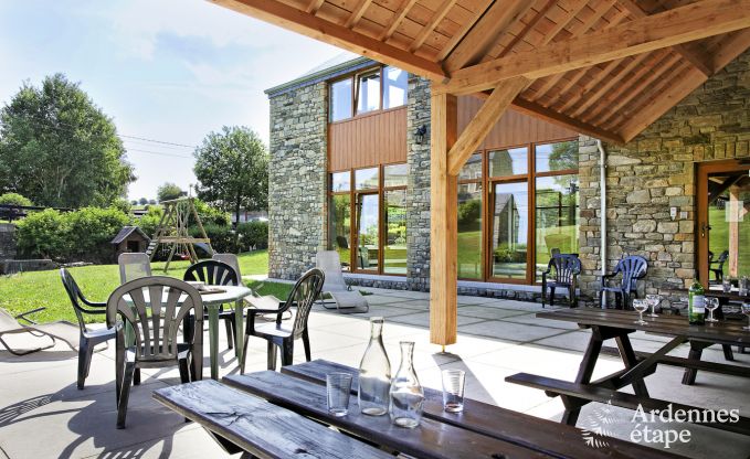 Historisches Schloss in Sainte-Ode f�r 46 Personen, mit Schwimmbad