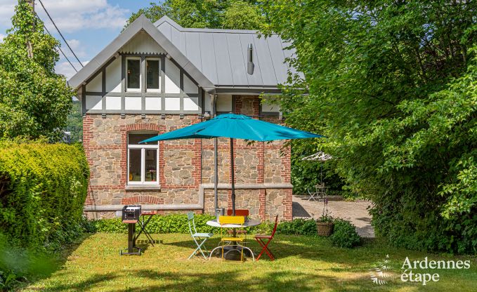 Charmantes Ferienhaus f�r 4 Personen in Spa mit 2 Schlafzimmern und Privatgarten mit Grill