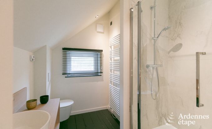 Gerumiges Cottage fr 8 Personen in Spa mit Sauna, Jacuzzi, 4 Schlaf- und Badezimmern und Privatgarten