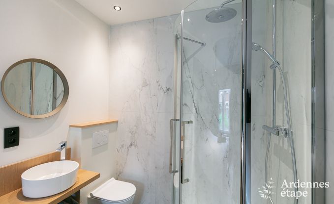 Gerumiges Cottage fr 8 Personen in Spa mit Sauna, Jacuzzi, 4 Schlaf- und Badezimmern und Privatgarten