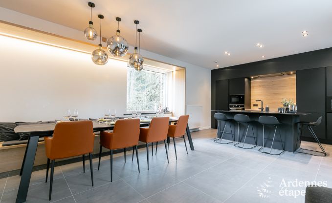 Gerumiges Cottage fr 8 Personen in Spa mit Sauna, Jacuzzi, 4 Schlaf- und Badezimmern und Privatgarten