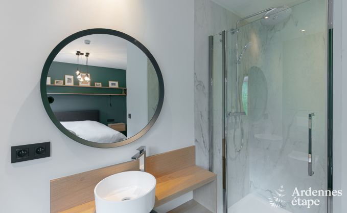 Gerumiges Cottage fr 8 Personen in Spa mit Sauna, Jacuzzi, 4 Schlaf- und Badezimmern und Privatgarten