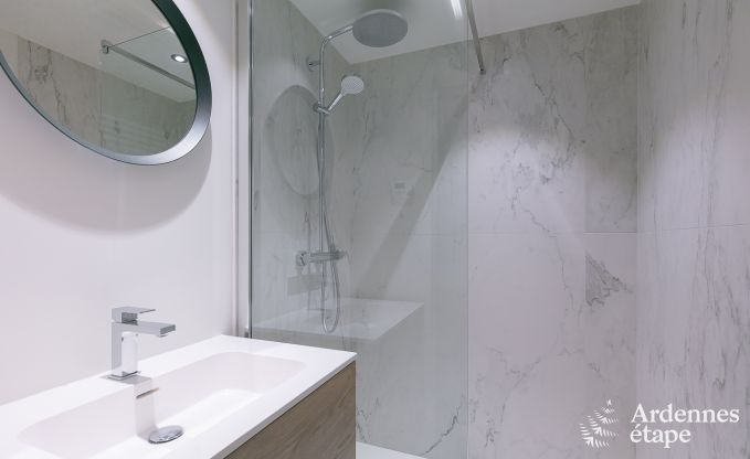 Gerumiges Cottage fr 8 Personen in Spa mit Sauna, Jacuzzi, 4 Schlaf- und Badezimmern und Privatgarten