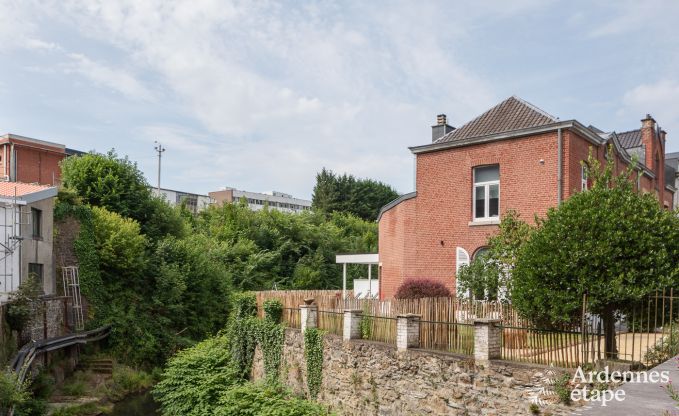 Groes charmantes Haus in Spa in den Ardennen: komfortabler Aufenthalt fr 10 Personen mit Jacuzzi und Attraktionen in der Nhe.