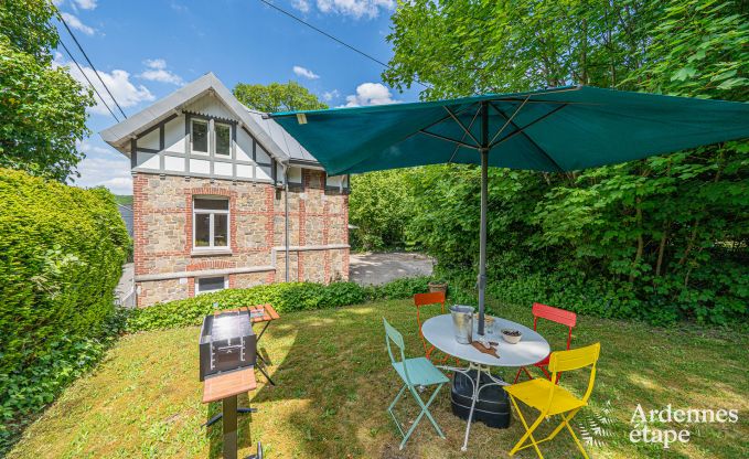 Charmantes Ferienhaus f�r 4 Personen in Spa mit 2 Schlafzimmern und Privatgarten mit Grill