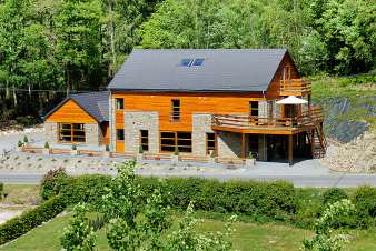 Luxus-Ferienhaus fr 24 Personen in Stoumont (Ardennen)