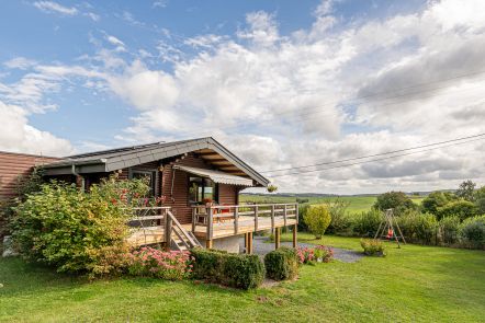 Chalet in Tenneville, 4 Personen, 2 Schlafzimmer, Babyecke, Panoramablick, Ardennen Natur