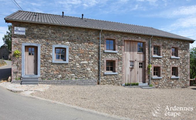 Zum Ferienhaus umgebautes Bauernhaus zur Vermietung in Trois-Ponts