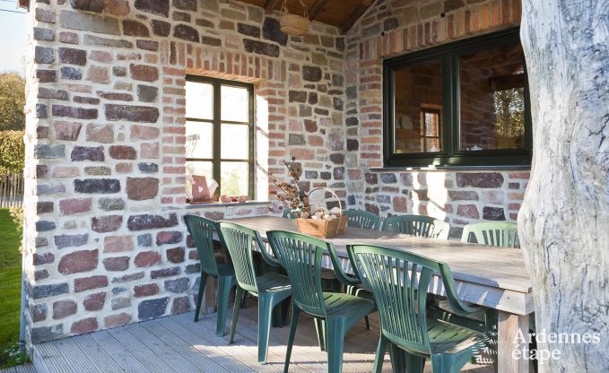 Ein echtes Holzhaus der Ardennen für 6/8 Personen in Trois-Ponts
