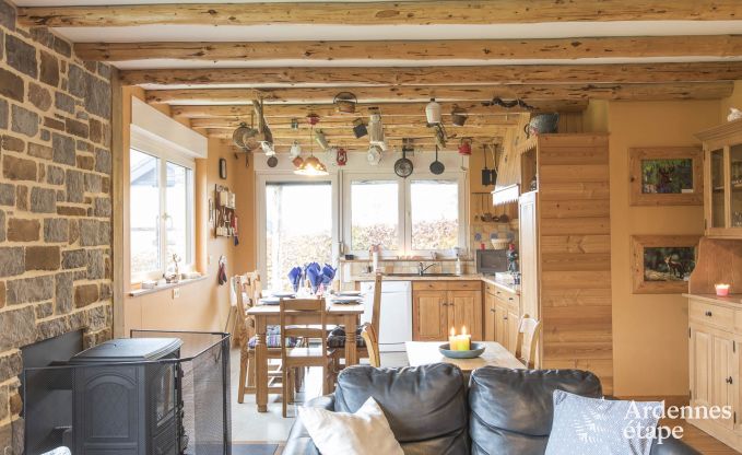 Ein echtes Holzhaus der Ardennen für 6/8 Personen in Trois-Ponts