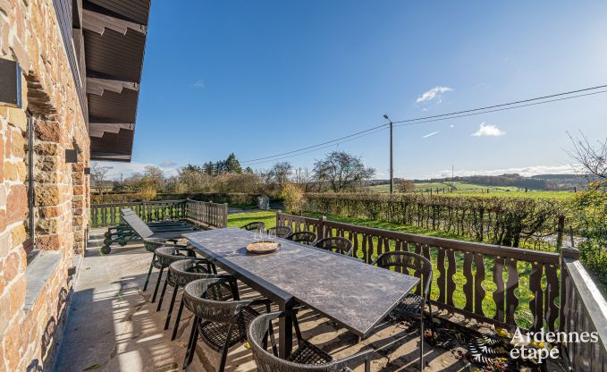Komfortables Chalet in Vencimont fr 10 Personen mit modernen Annehmlichkeiten und privatem Garten in den Ardennen