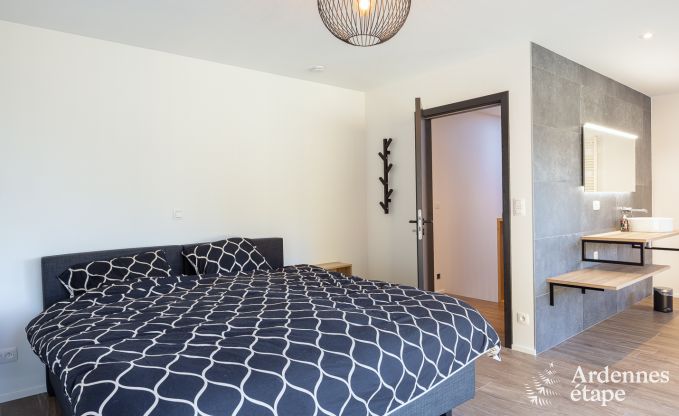 Komfortables und modernes Ferienhaus im Wald, Vielsalm - Ardennen