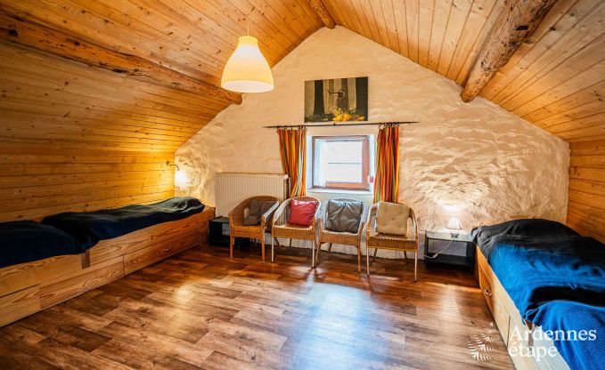 Luxusvilla in Vielsalm f�r 20 Personen mit 7 Schlafzimmern, Hallenbad, Sauna und Privatgarten