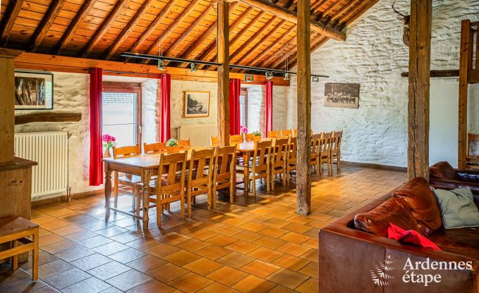 Luxusvilla in Vielsalm f�r 20 Personen mit 7 Schlafzimmern, Hallenbad, Sauna und Privatgarten