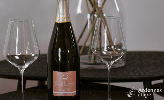 Einzigartige Jurte f�r 2 Personen in Vielsalm mit modernem Badezimmer, Privatgarten und Fahrradabstellplatz