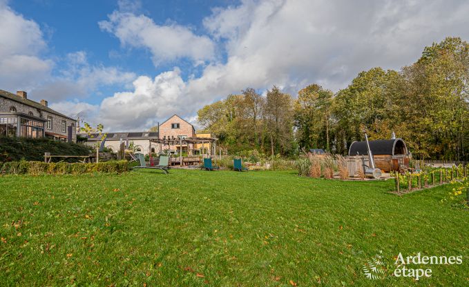 Unvergesslicher Aufenthalt in Villers-en-Fagne: Ferienhaus mit Sauna, Jacuzzi und atemberaubender Aussicht in den Ardennen.