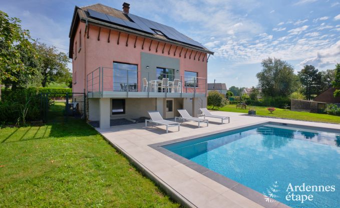 Modernes und komfortables Ferienhaus in Virton, Ardennen