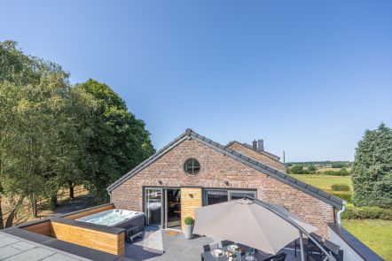 Ferienhaus Welkenraedt, 6 Personen, 3 Schlafzimmer, Whirlpool, Garten, Spielger�te, Ardennen