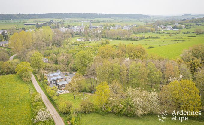 Herrenhaus mit privatem Wellnessbereich für Gruppen bis 14 Personen in den Ardennen